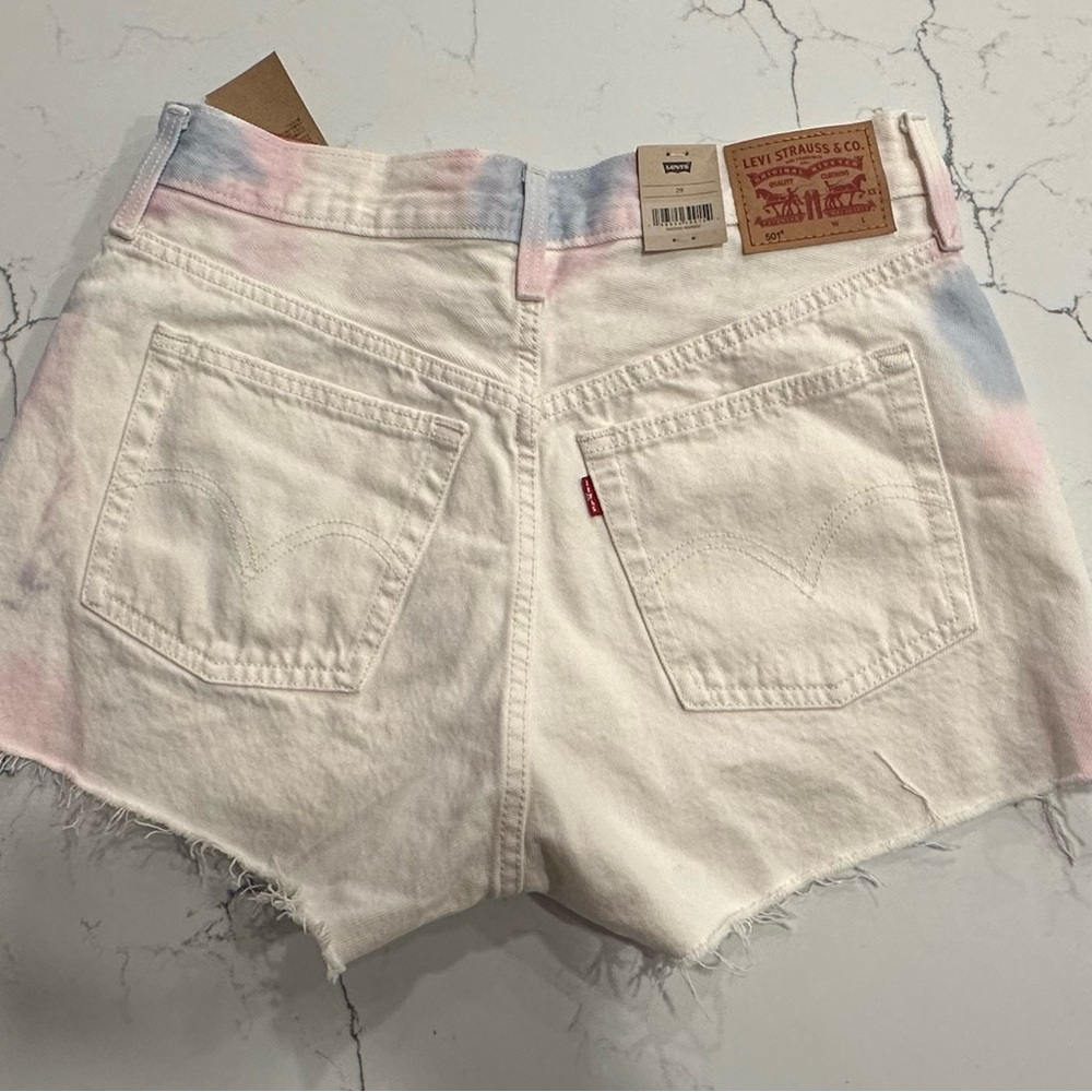 Levi's Women's White Tie-Dye Jean Cut Off Shorts size 29